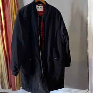 Black long bomber